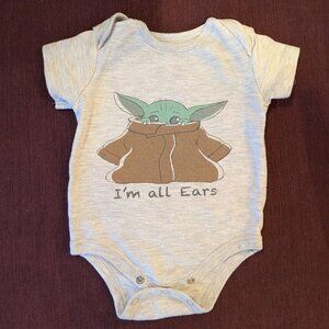 Star Wars 0-3 month Baby Yoda Grey "I'm all Ears" Onesie
